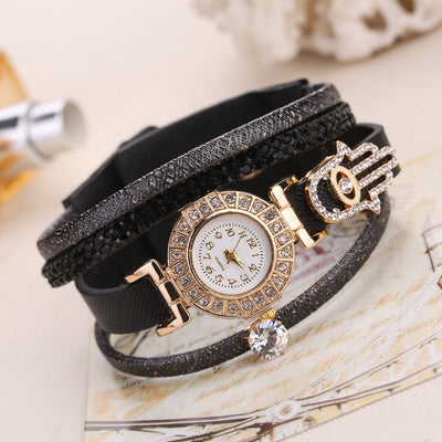 Fashion Women's Quartz Watch with Pendant Bracelet