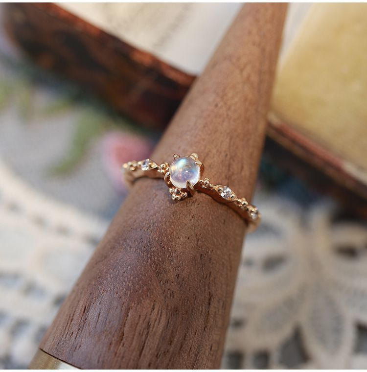 S925 Silver Natural Blue Moonstone Retro Luxury Ring